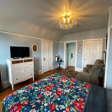 The Holiday Chalet Victorian 덴버 외부 사진