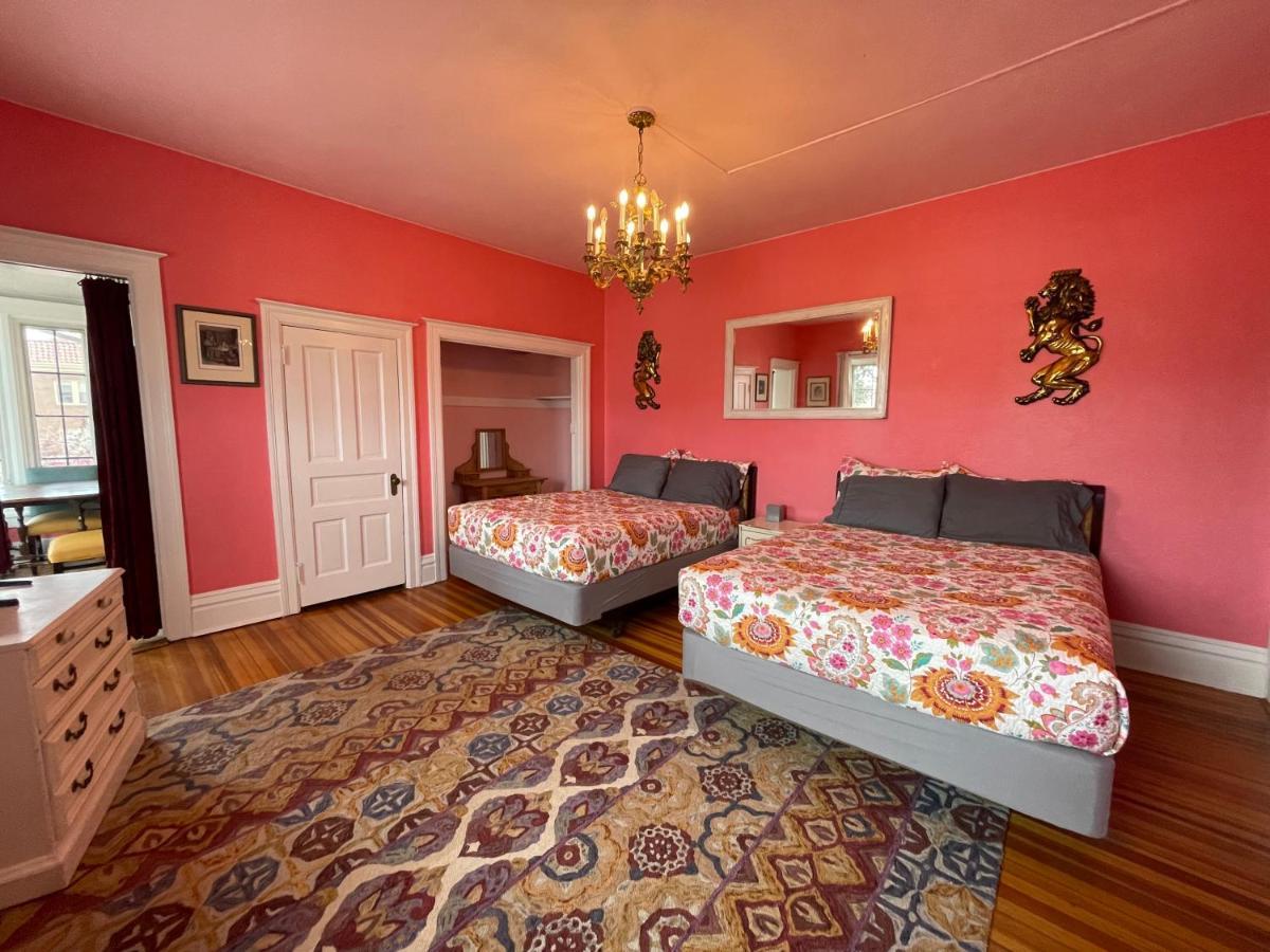The Holiday Chalet Victorian 덴버 외부 사진