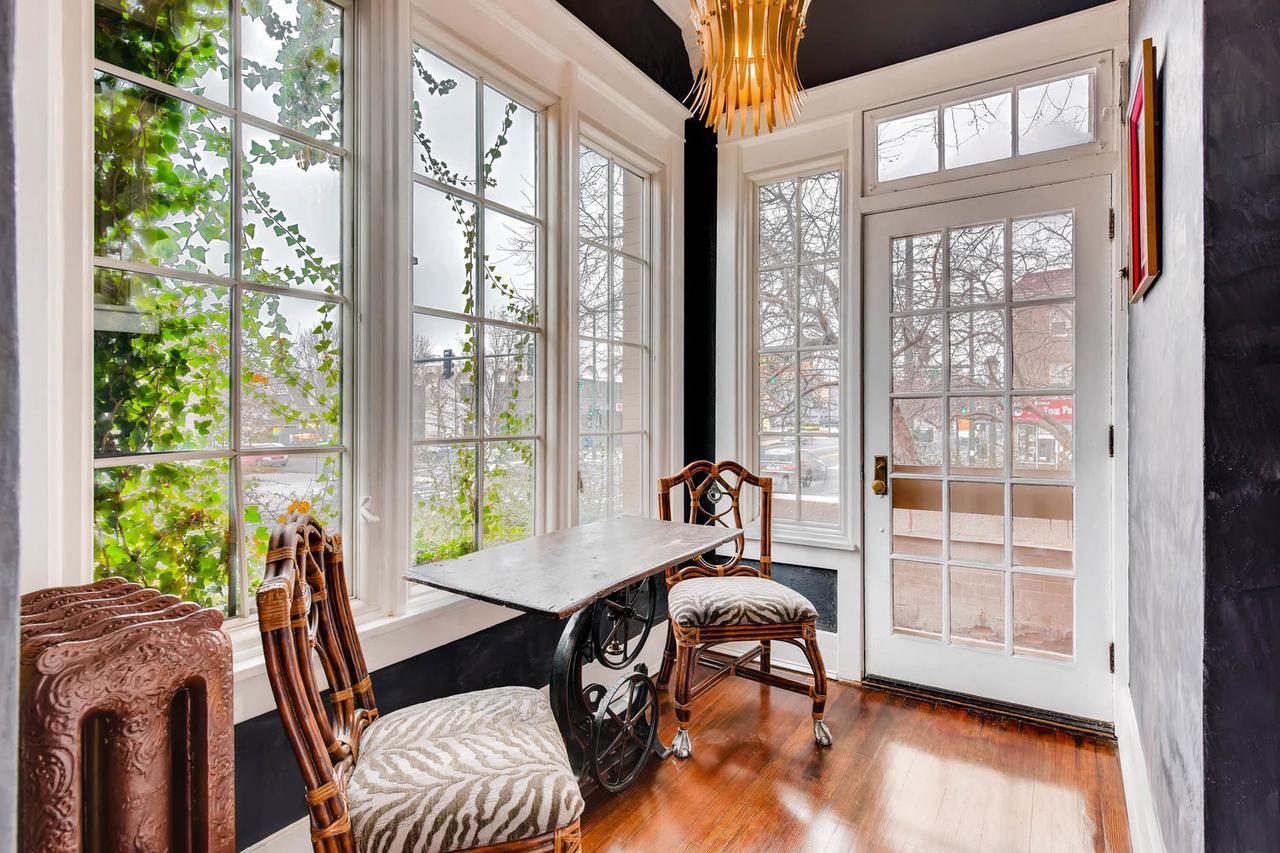 The Holiday Chalet Victorian 덴버 외부 사진